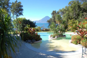 Гостиница Hotel San Buenaventura de Atitlan  Панахачель